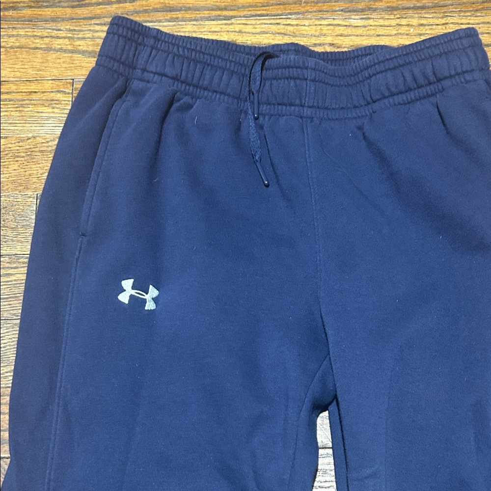 Under Armour women’s 
 Dark Blue Joggers - Picture 2 of 4